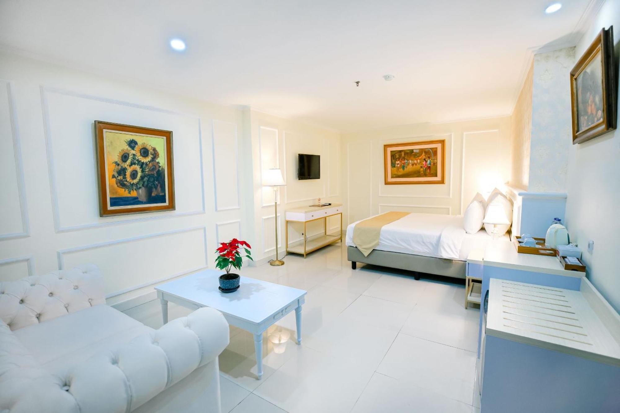The Cube Hotel Malioboro, Azana Hotels Collection Джок'якарта Екстер'єр фото